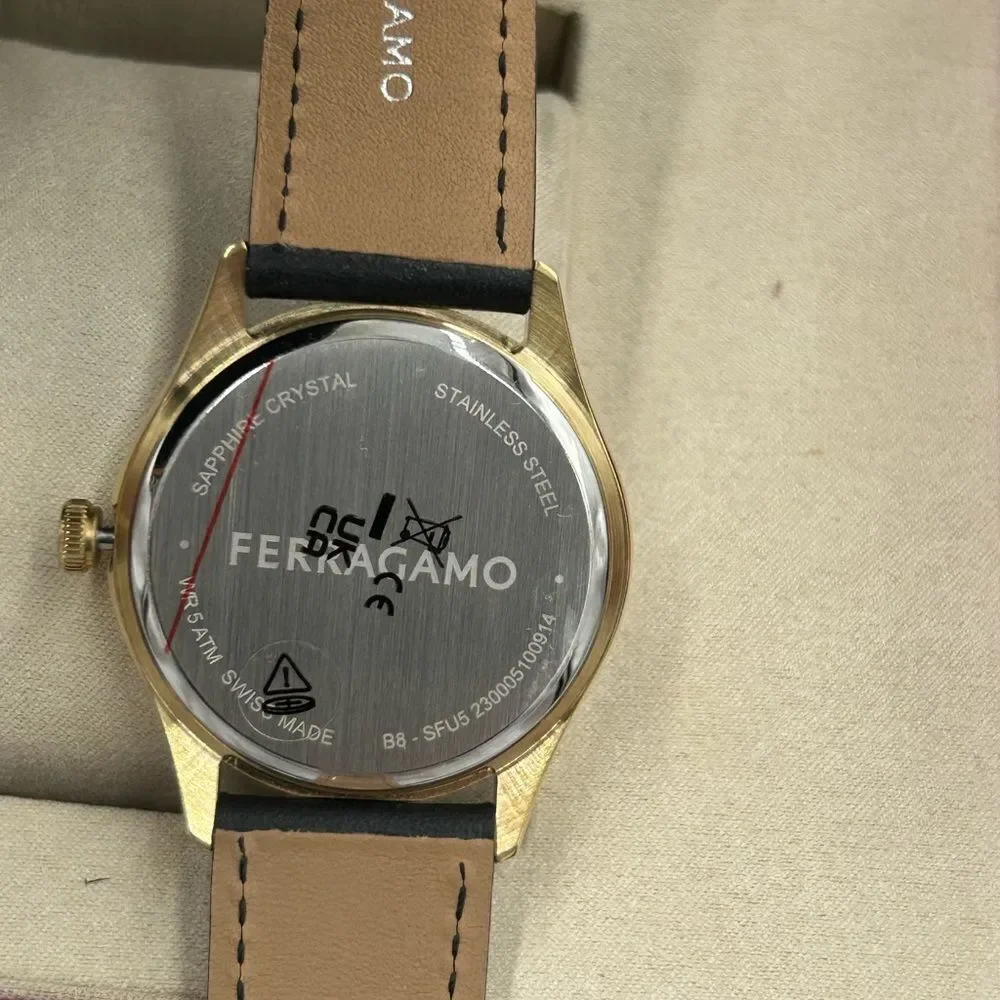 Men's Salvatore Ferragamo, Swiss watch 42 mm black strap NWT